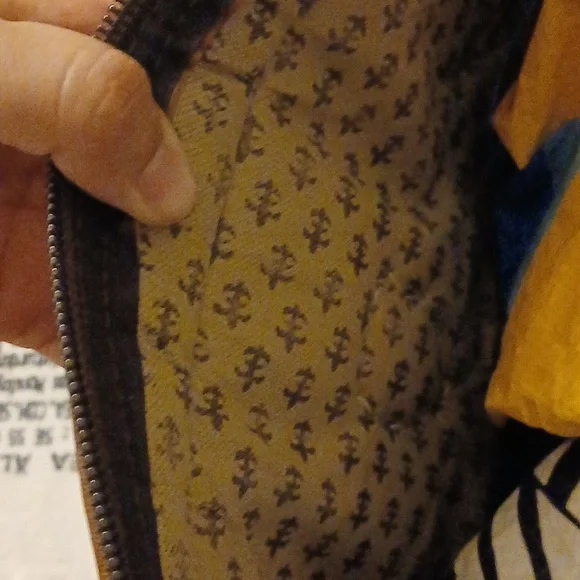 Travel Bag - Picture 7 of 8